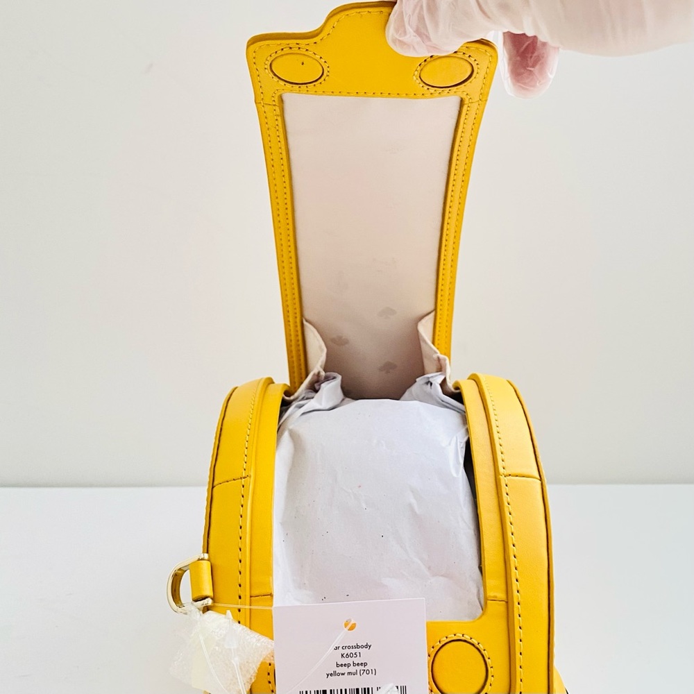 KATE SPADE Volkswagen Beetles Yellow Daisies Crossbody Bag - Picture 11 of 13